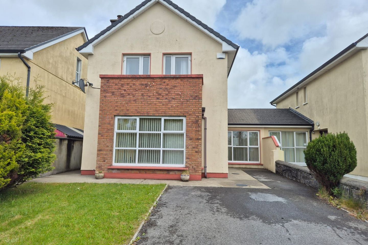 139 Palace Fields, Tuam, Tuam, Co. Galway, H54YH26 — photo 1