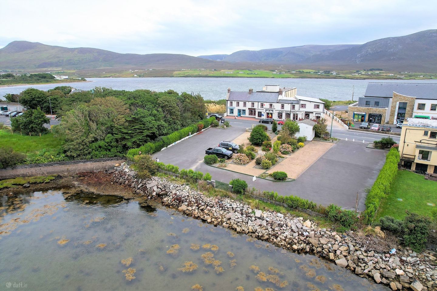 Achill Sound Hotel, Achill Sound, Co. Mayo — photo 1