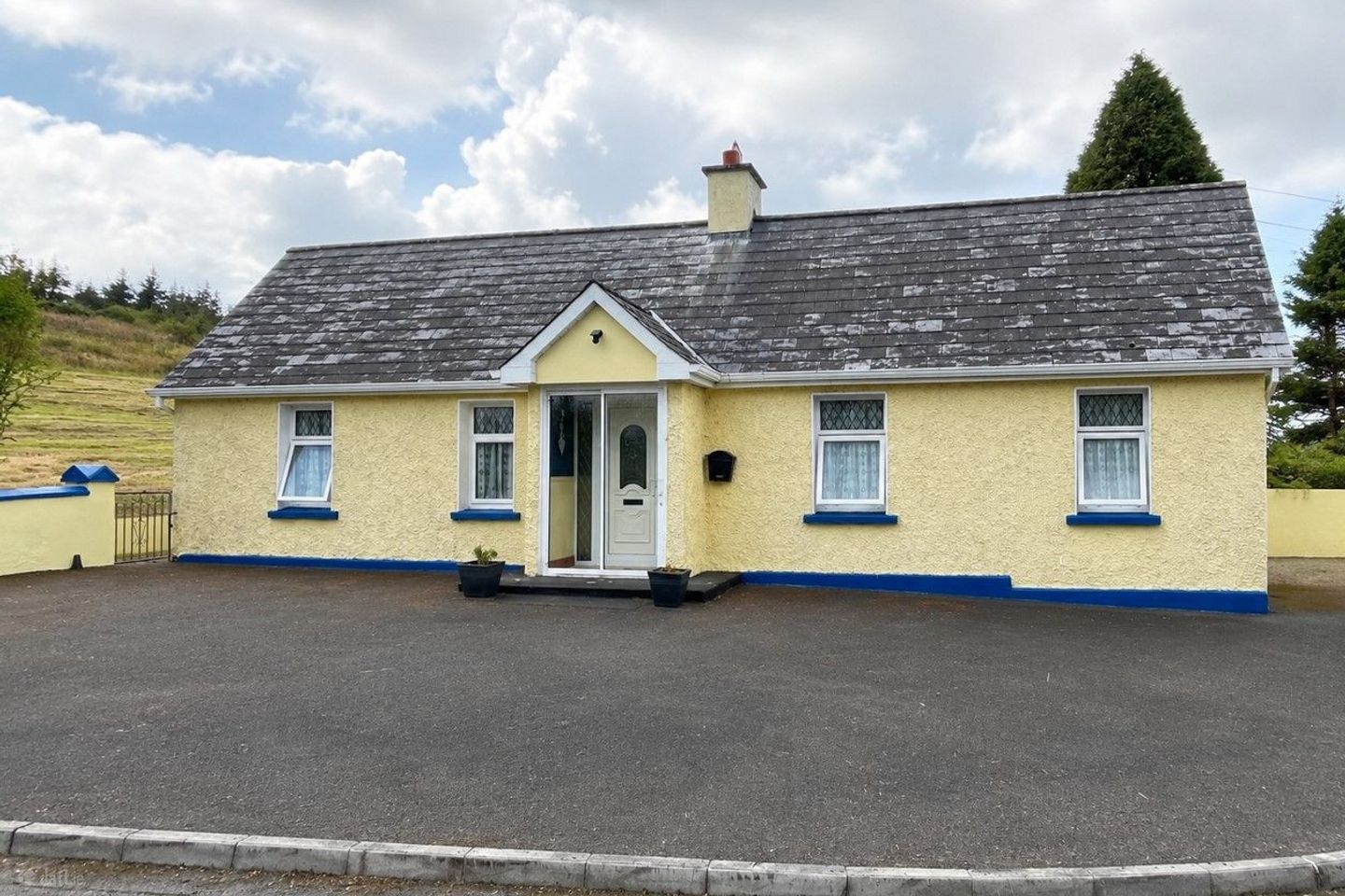 Lough Bo Crossroads, Riverstown, Co. Sligo, F52XF79 — photo 1