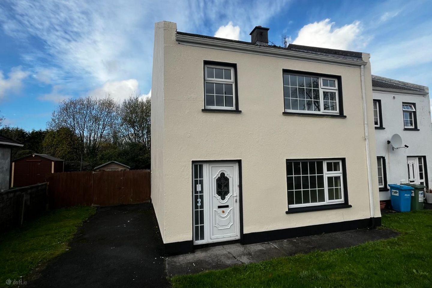 3 Lawn Park, Castlebar, Castlebar, Co. Mayo, F23PY65 — photo 1