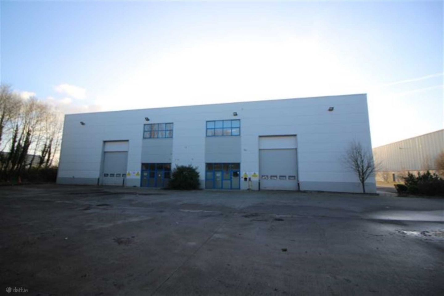 9-10 Beech Logistic Centre Smithstown Business Par, Shannon, Co. Clare — photo 1