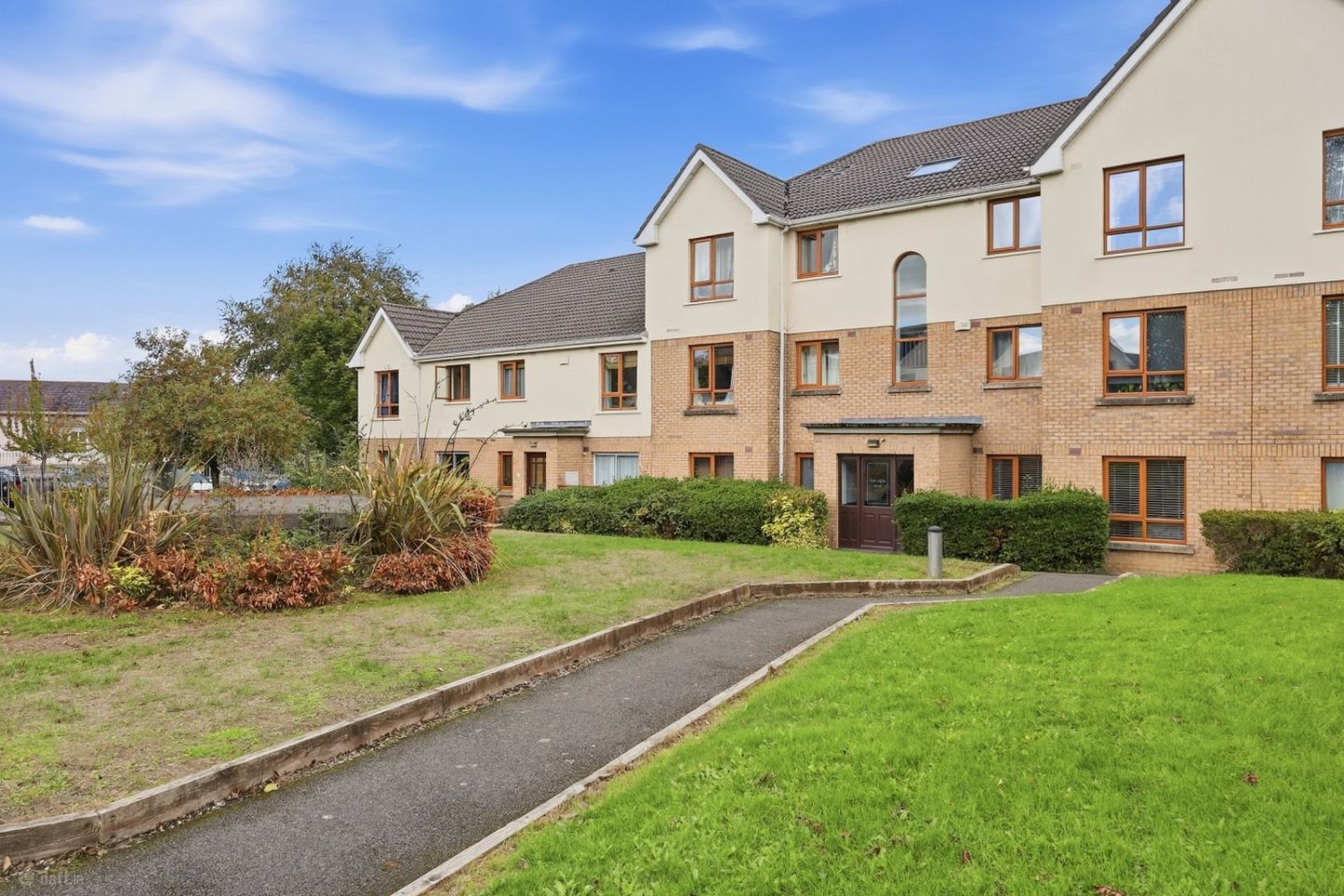 14 The View, Larch Hill, Santry, Dublin 17, D17A487 — photo 1