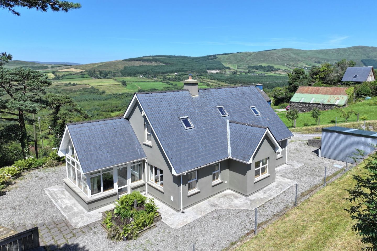 8 Glencreagh, Bantry, Co. Cork, P75PN73 — photo 1
