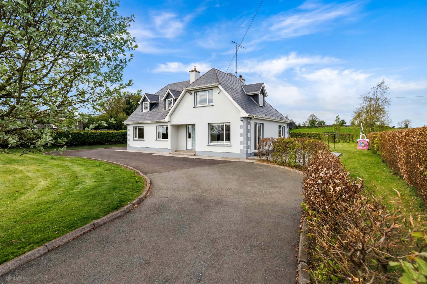 Castlecor, Oldcastle, Co Meath, A82 WR15 — photo 1