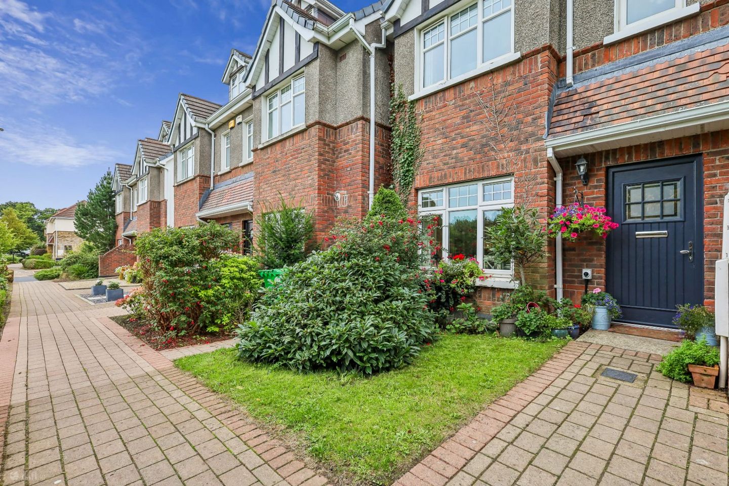 1 Stocking Wood Green, Stocking Avenue, Rathfarnham, Dublin 16, D16H029 — photo 1