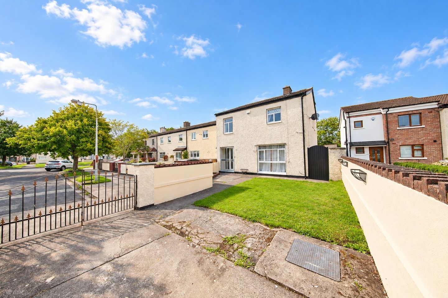 73 Coultry Avenue, Ballymun, Dublin 9, D09Y771 — photo 1