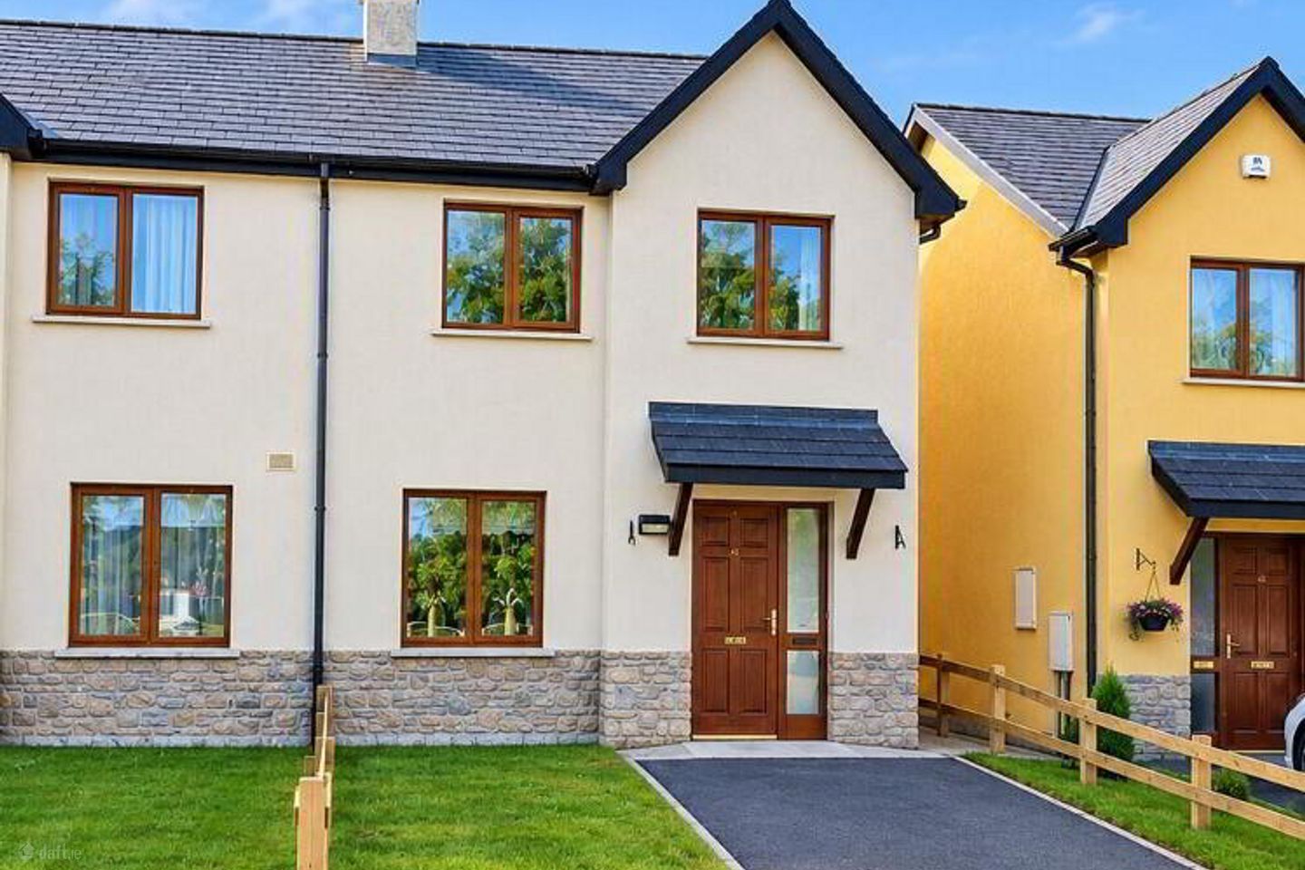 38 Páirc Árd, Newcastle, Co. Tipperary, E91FH64 — photo 1