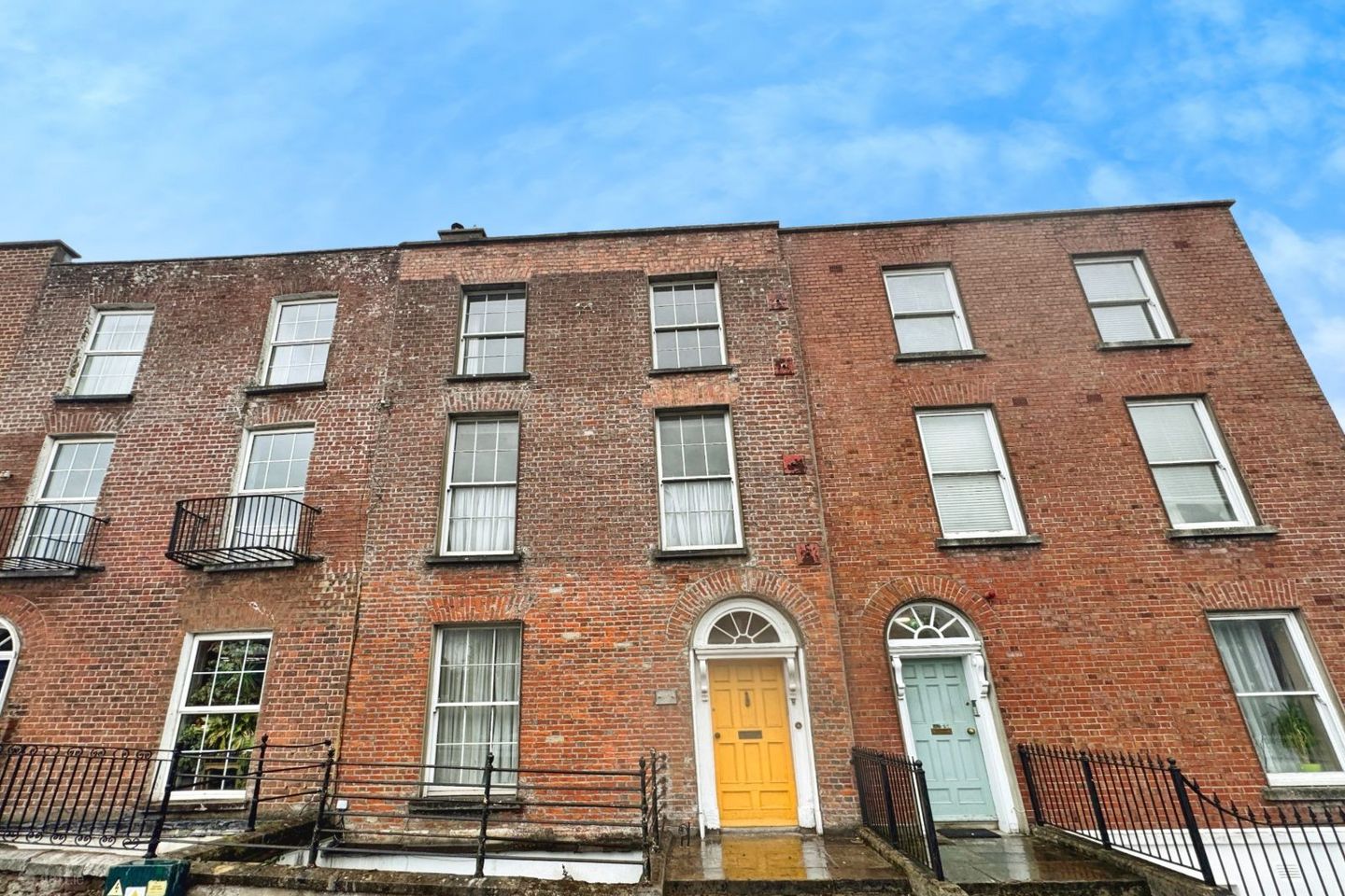 4 Saint James Place, Fermoy, Fermoy, Co. Cork, P61N122 — photo 1