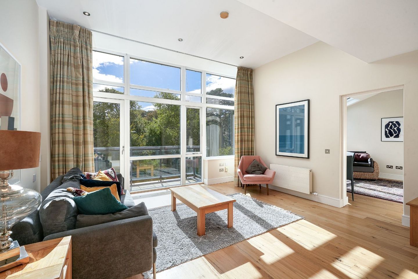 Apt 76, Wyckham Point, Wyckham Way, Ballinteer, Dublin 16, D16T652 — photo 1