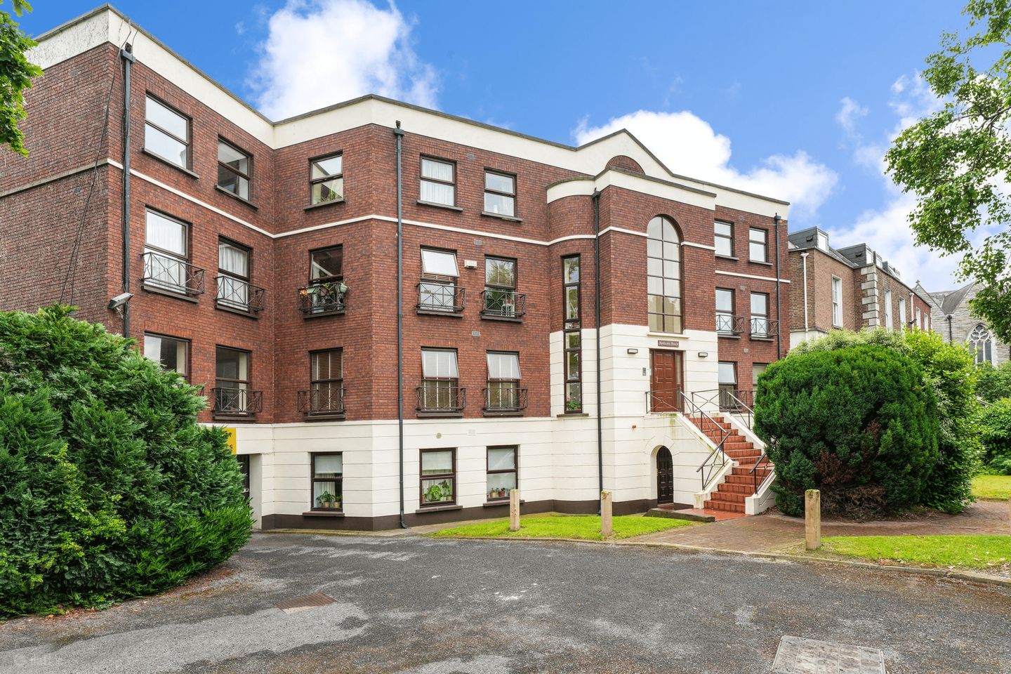 4 Madison House, 112/113 Rathgar Road, Dublin 6 — photo 1