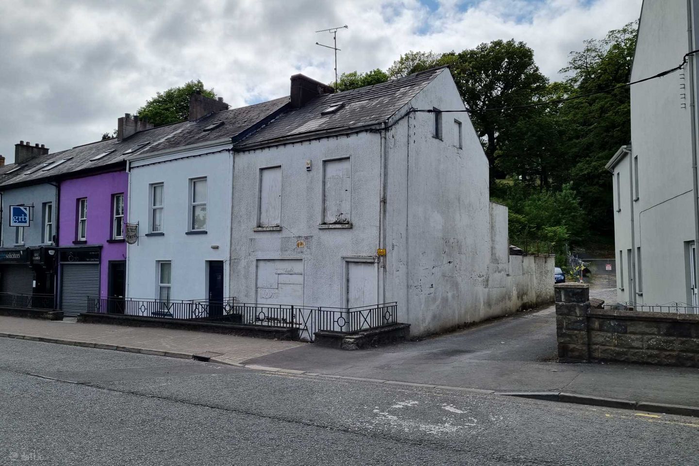 50 Forthill Street, Enniskillen, Co. Fermanagh — photo 1