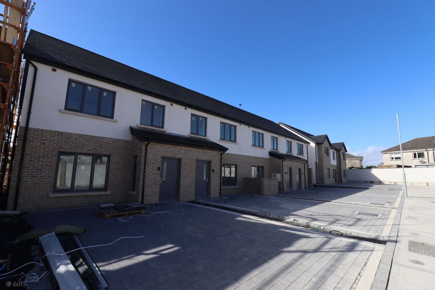 Type E1 & D1 - 3 Bed Town House, Cluain Loinn Grove, Oldcastle, Co. Meath — photo 1