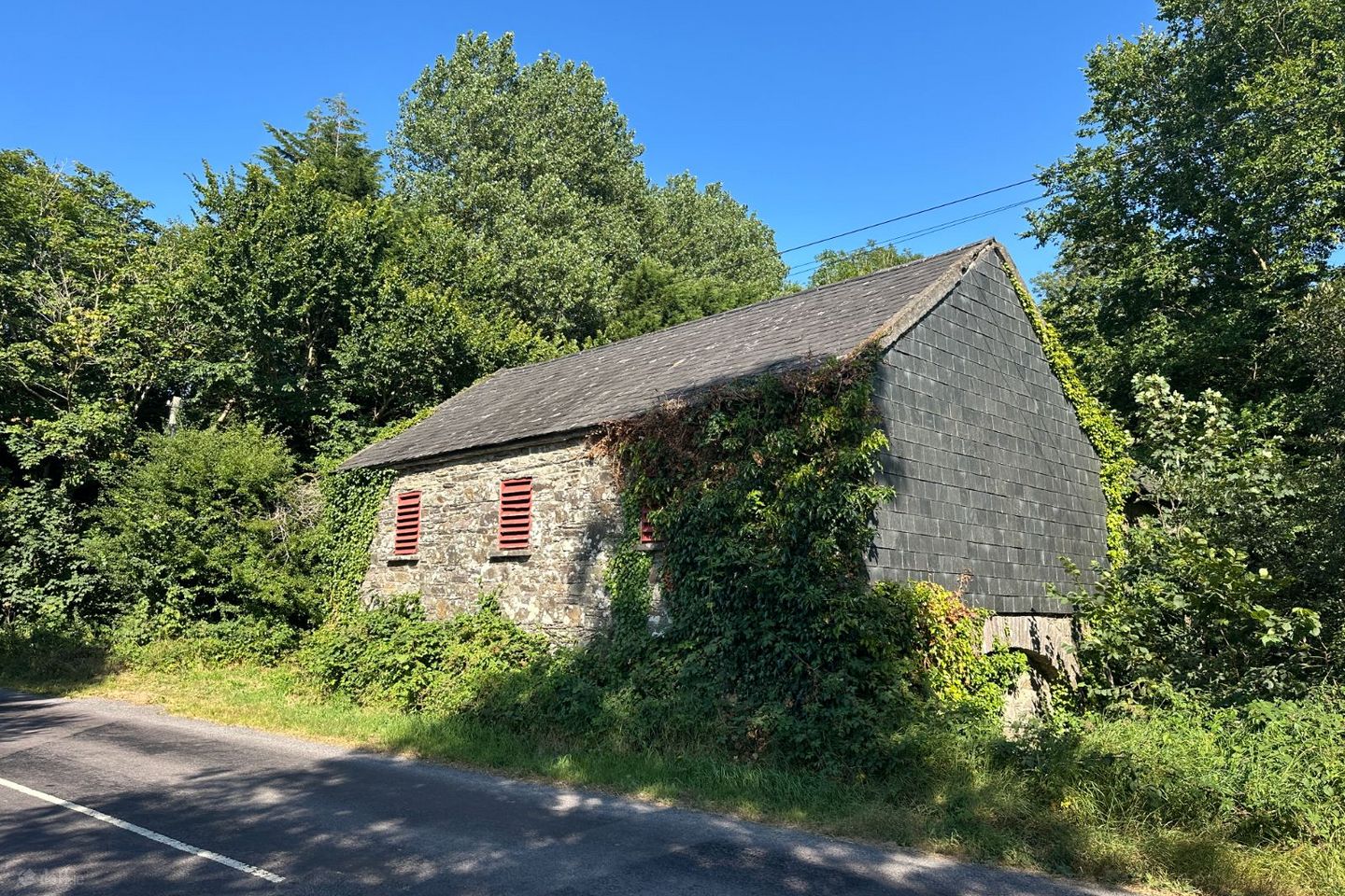Hollybrook Mill, Bunalun, Skibbereen, Co. Cork — photo 1