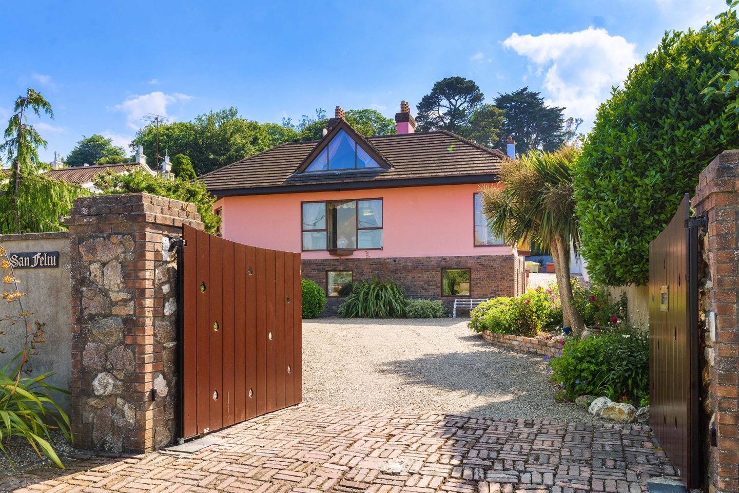 San Feliu, Ardeevin Road, Dalkey, Co. Dublin, A96W212 — photo 1
