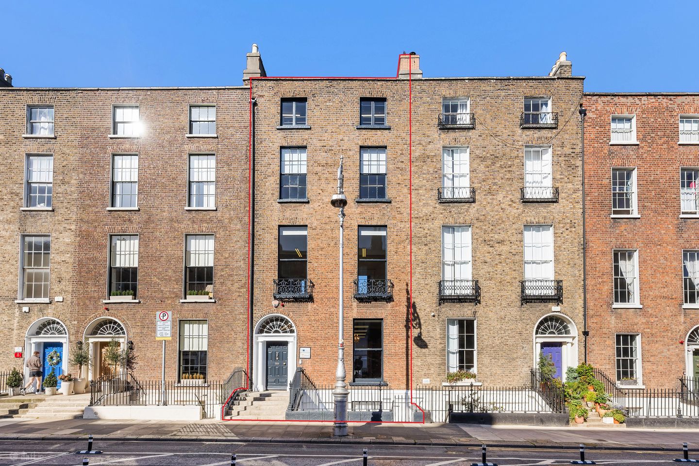 5 Fitzwilliam Street Upper & 5 Baggot Court, Dublin 2, D02YH95 — photo 1