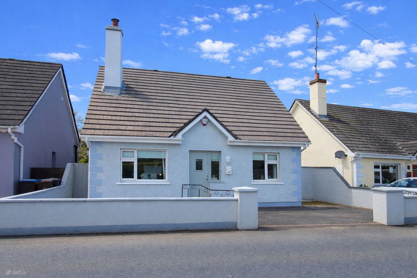 2 Ballinatray Upper, Courtown, Gorey, Co. Wexford, Y25HW29 — photo 1