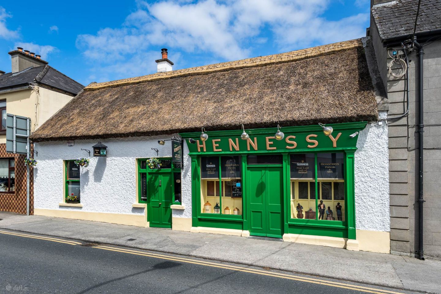 Hennessy`s Gastro Pub, Main Street, Ferbane, Co. Offaly, R42N628 — photo 1