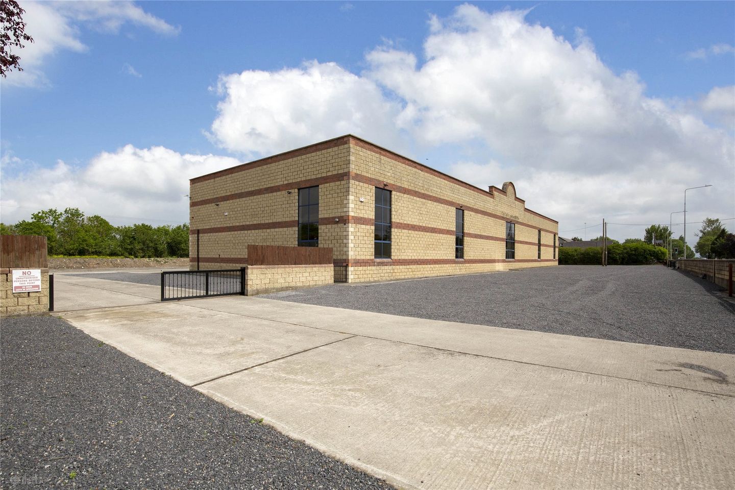 Warehouse Unit, Growtown, (The Bush), Dunshaughlin, Co. Meath — photo 1