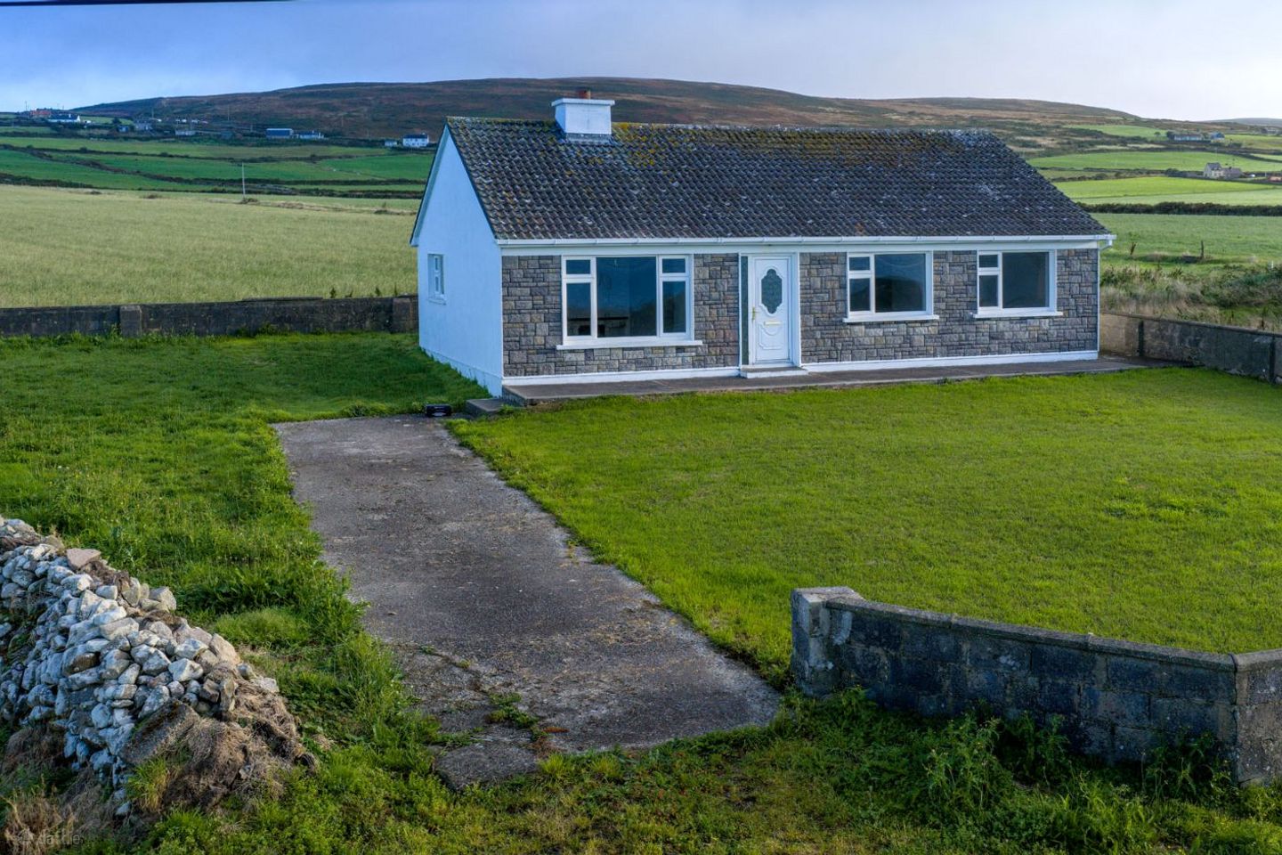 Glenderry, Ballyheigue, Co. Kerry, V92Y5W4 — photo 1