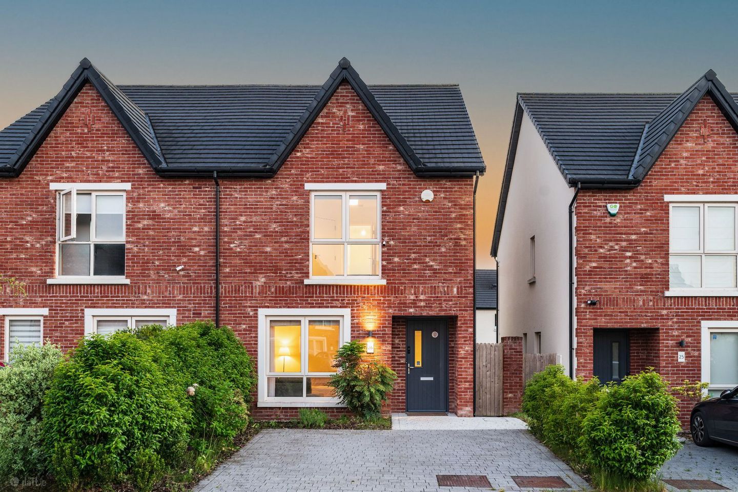 26 Whitethorn Square, Naas, Naas, Co. Kildare, W91XCF8 — photo 1