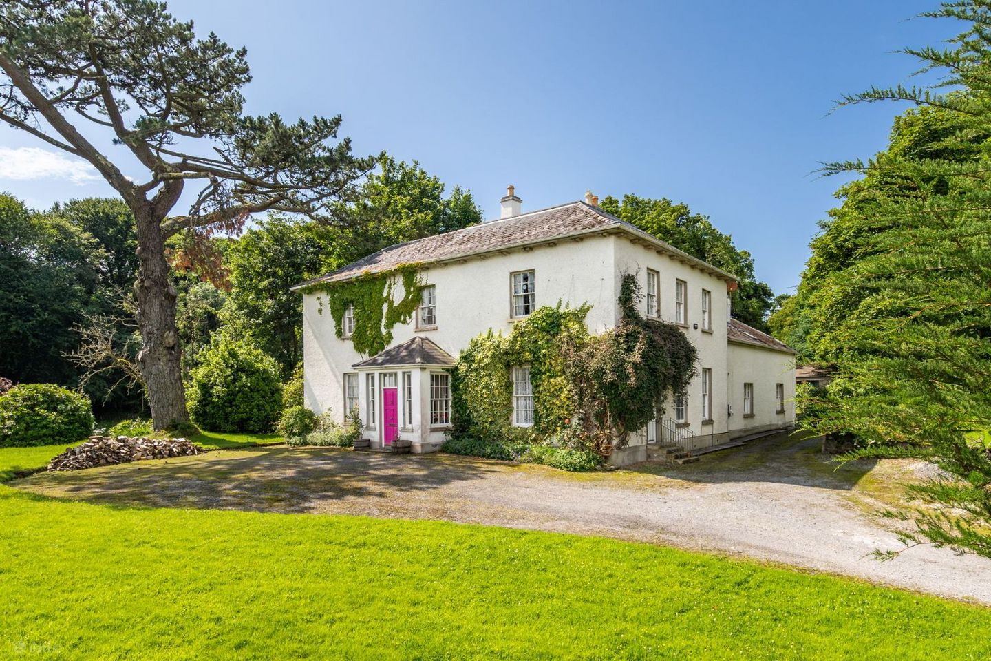 The Old Rectory, Glebe, Killybegs, Co. Donegal, F94N7Y3 — photo 1