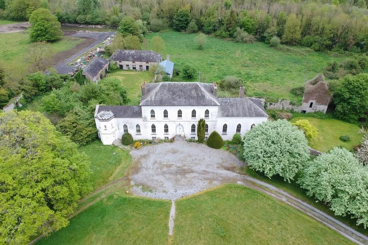 Hollypark House, Hollypark, Kilcornan, Co. Limerick, V94E2XV — photo 1