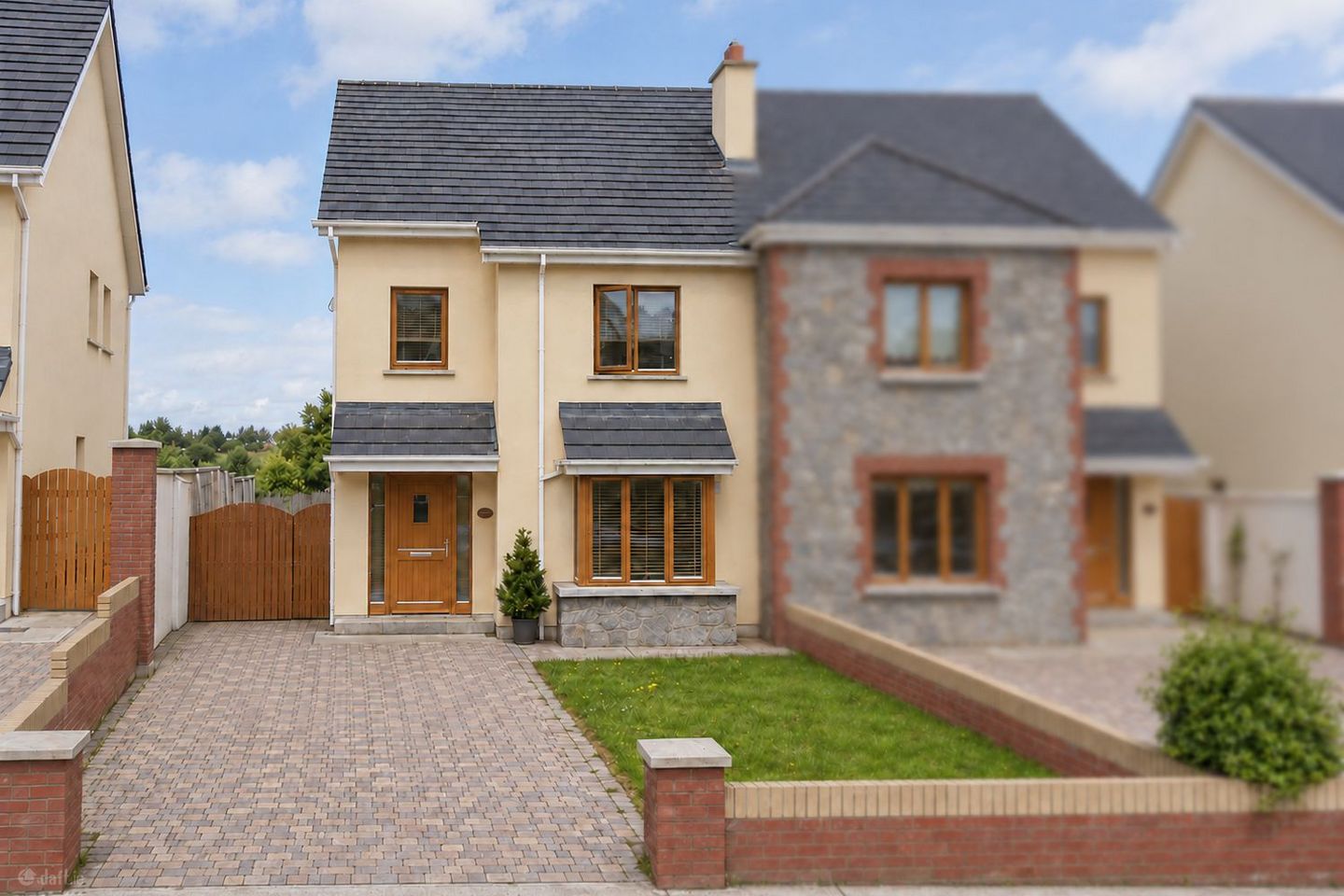 Lerr View, Castledermot, Co. Kildare — photo 1
