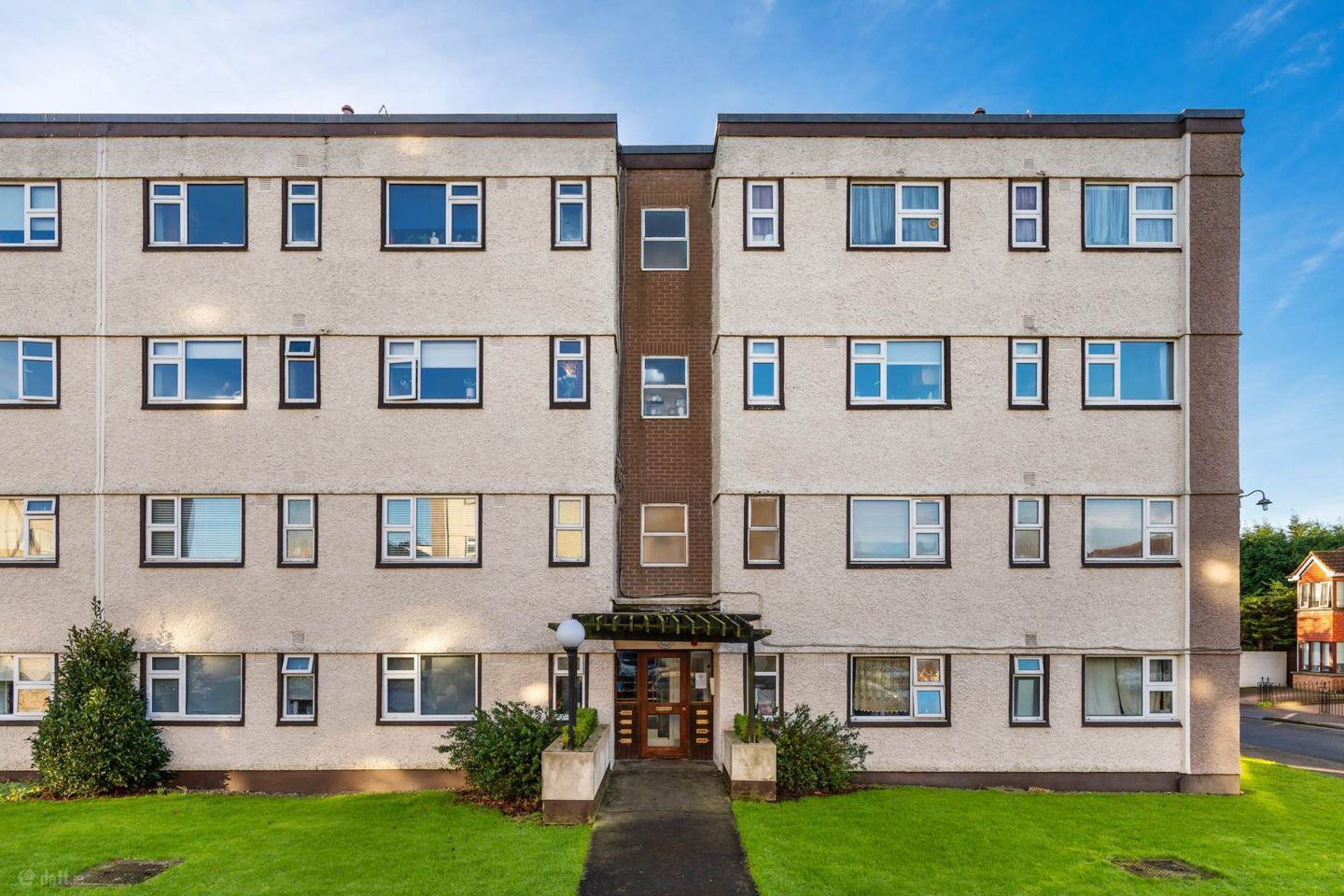 Apartment 96, Seapark, Mount Prospect Avenue, Clontarf, Dublin 3, Co. Dublin, D03K681 — photo 1