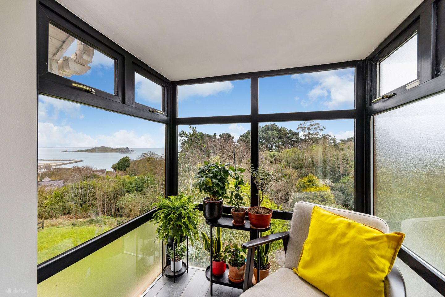 Apt, 4 Thormanby Court, Howth, Co Dublin, D13KD58 — photo 1