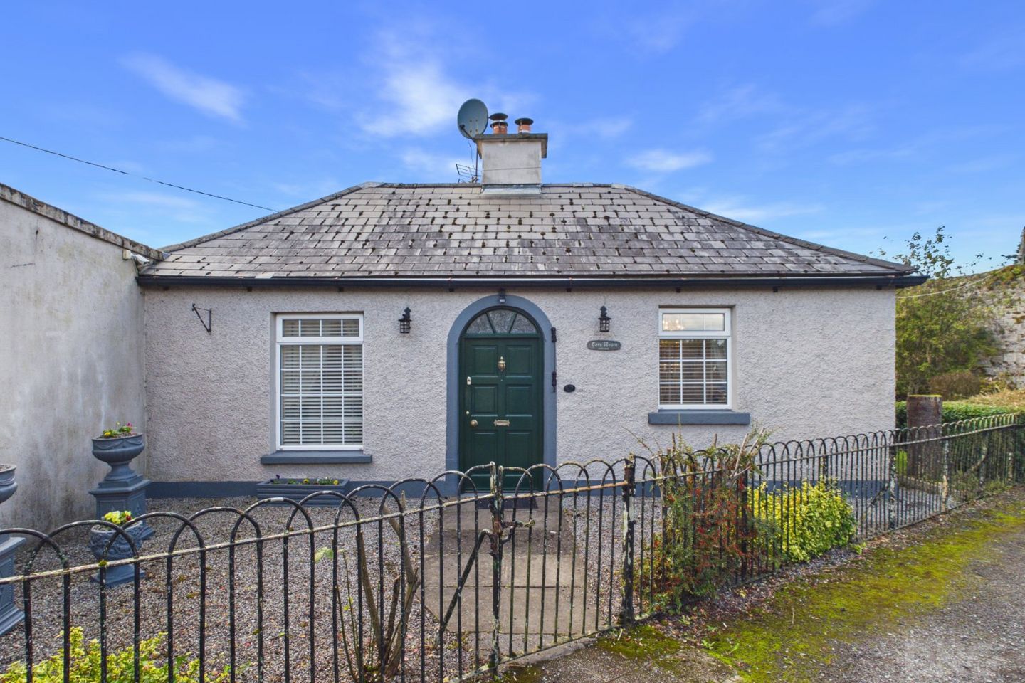 The Gate Lodge, Molesworth Street, Daingean, Co. Offaly, R35W242 — photo 1