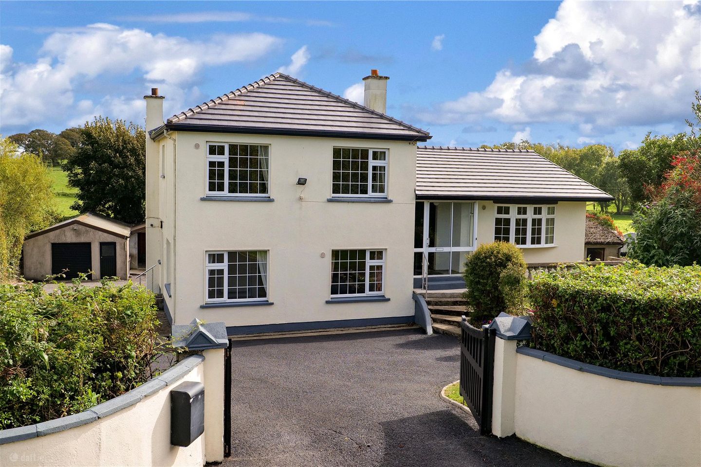Treanlaur, Maree, Oranmore, Co. Galway, H91WCD5 — photo 1