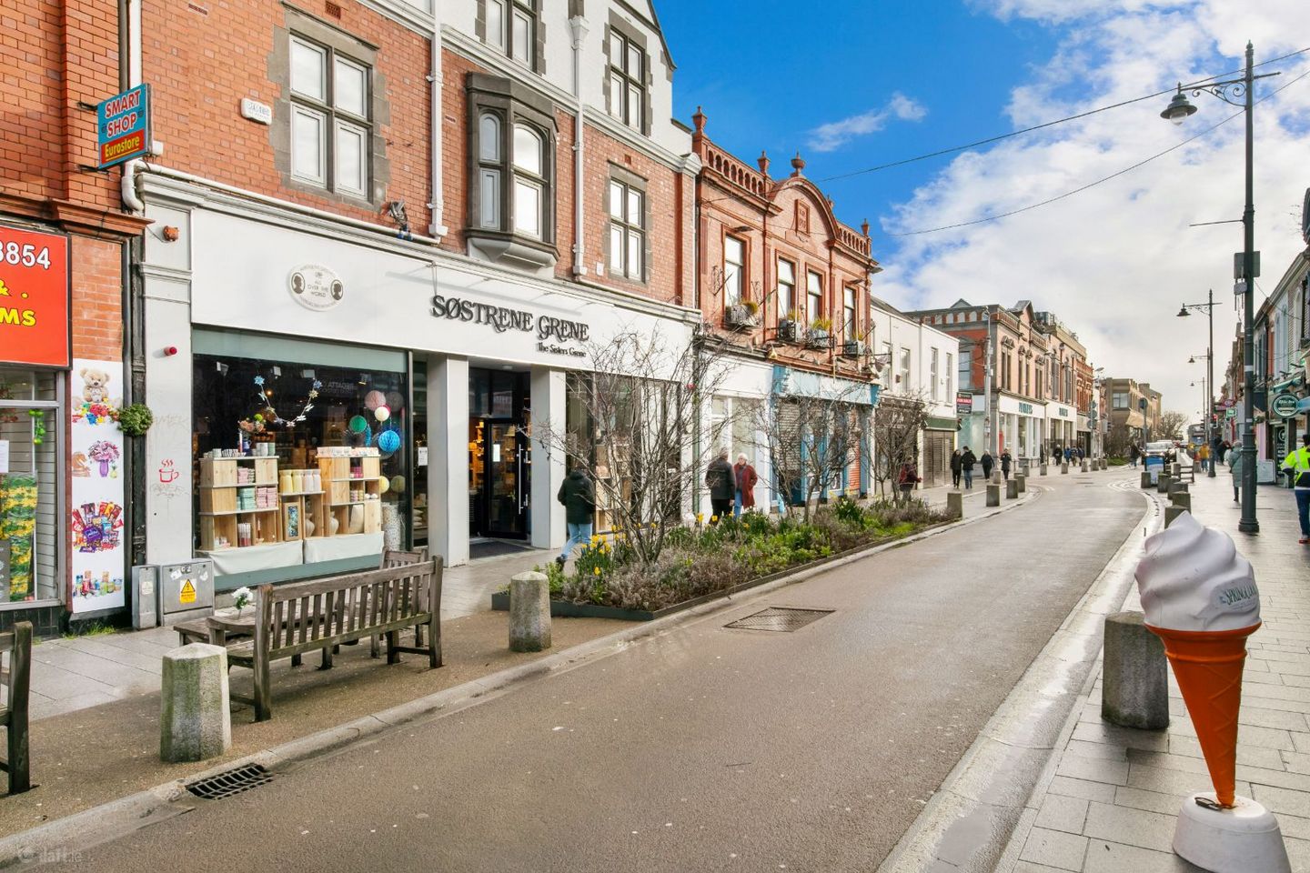 Søstrene Grene, 89 George'S Street Lower, Dun Laoghaire, Co. Dublin, A96YE98 — photo 1
