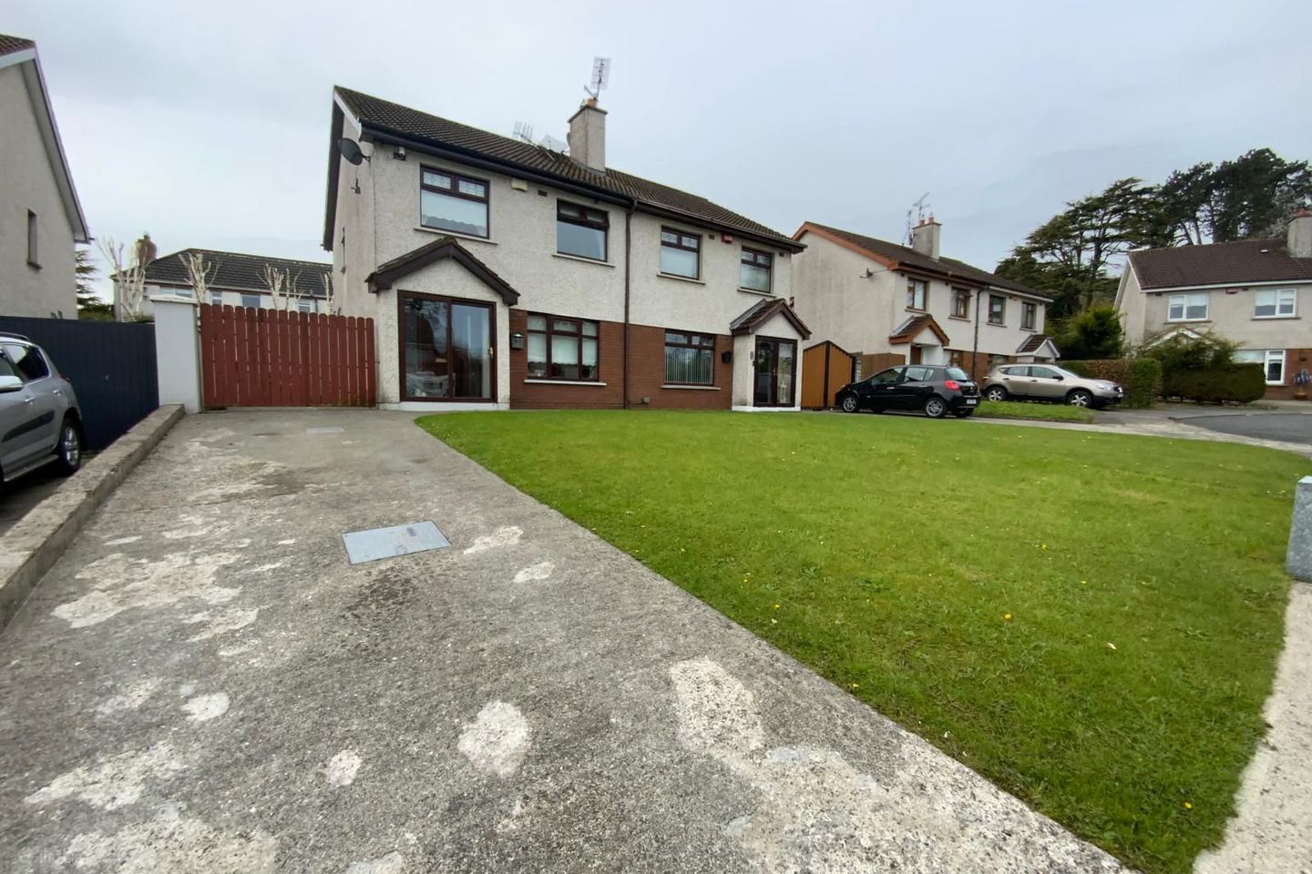 15 Castle Heights, Castletown Road, Dundalk, Co. Louth, A91AYF6 — photo 1