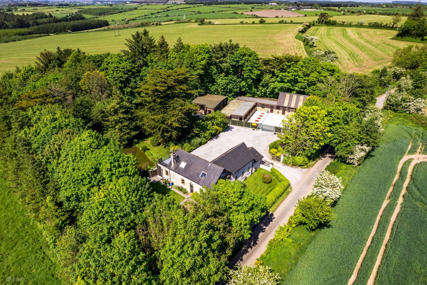 Dun Ard, Meeleen, Knockraha, Co. Cork, T56K883 — photo 1