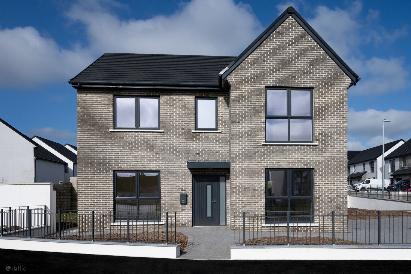 17 Coppinger Green, Lakeview, Midleton, Co.Cork, P25N6K1 — photo 1