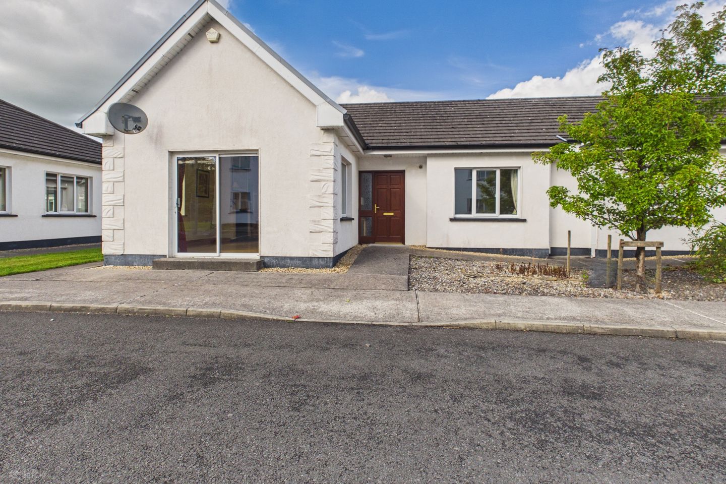 10 Oakwood, Roscommon Town, Co. Roscommon, F42D306 — photo 1