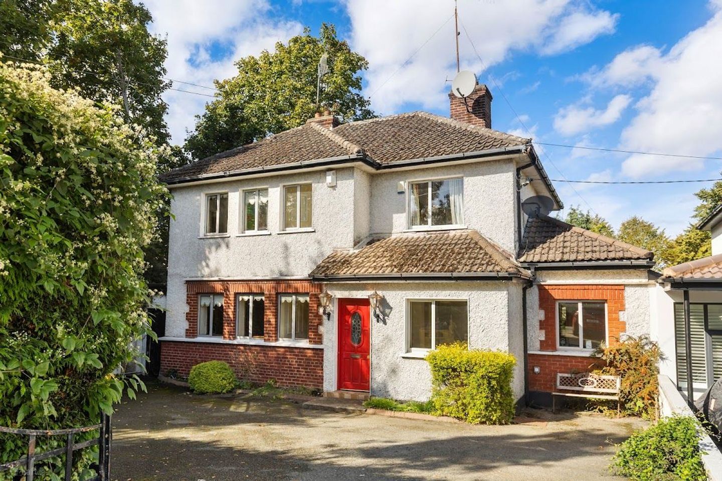 Simla, Kill Lane, Foxrock, Dublin 18, D18W2F6 — photo 1