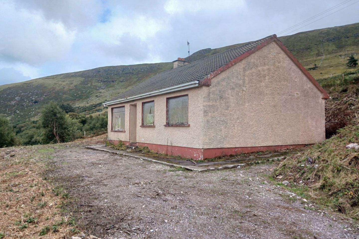 Kilkeehagh, Glenbeigh, Co. Kerry, V93HPK8 — photo 1