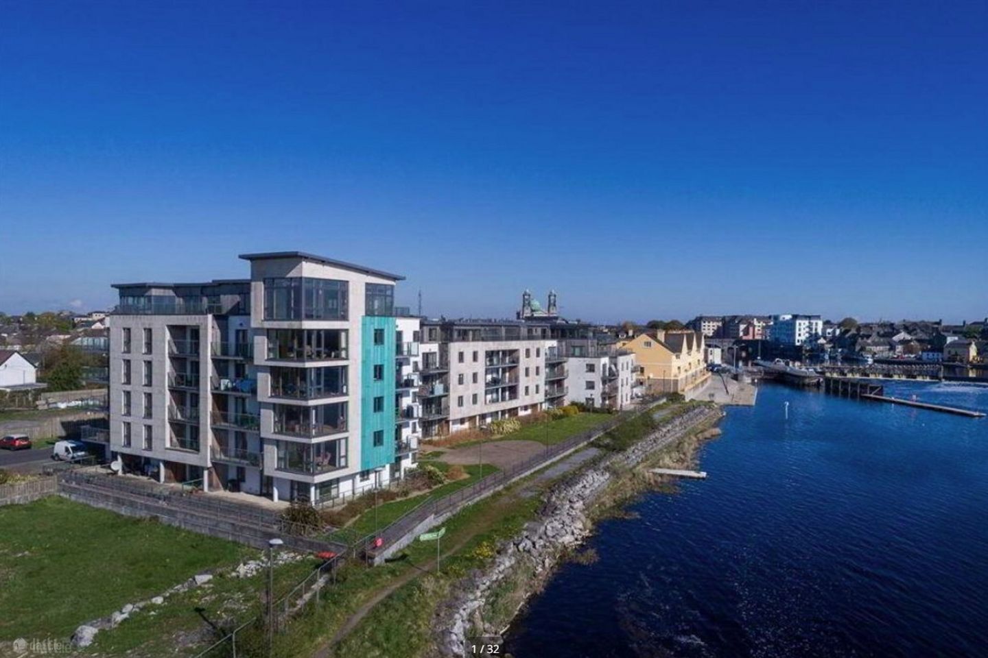 B22, Bastion Quay, Deerpark Road, Athlone, Co. Westmeath, N37W596 — photo 1