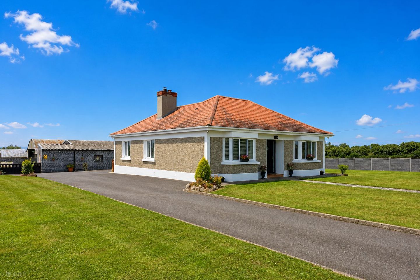Ballybrophy, Borris-in-Ossory, Co. Laois, R32YW65 — photo 1