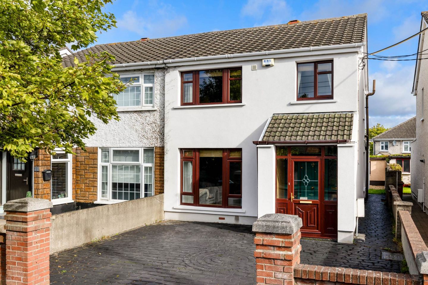 10 Montrose Park, Artane, Dublin 5, D05ED86 — photo 1