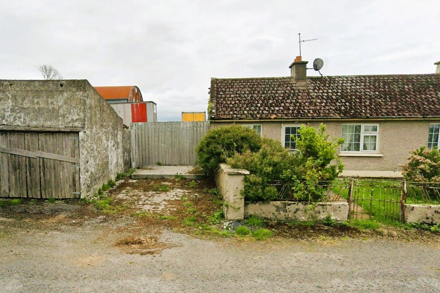Coagh Lower, Killyon, Birr, Co. Offaly, R42RR77 — photo 1