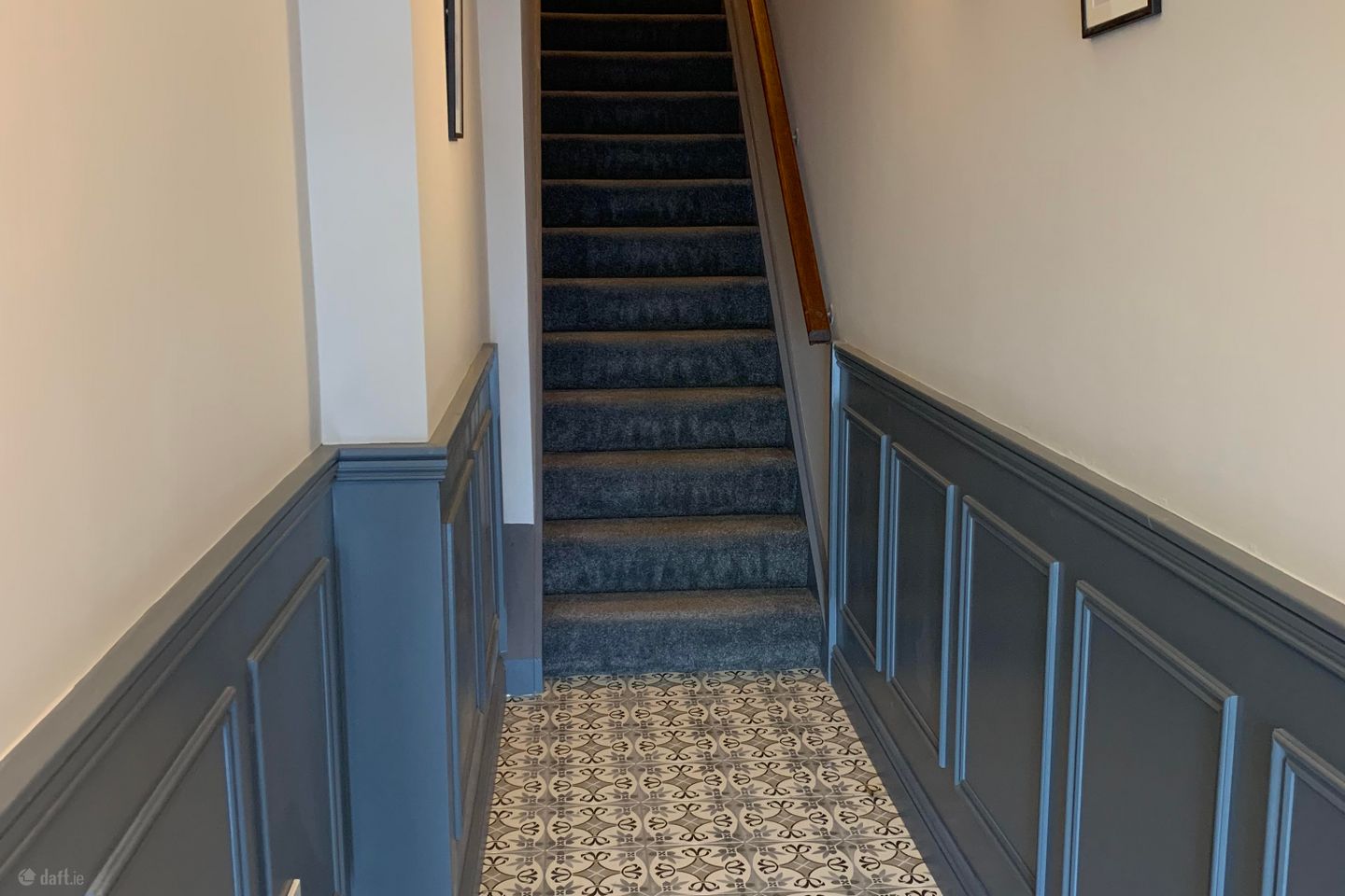 Entrance hallway.jpg