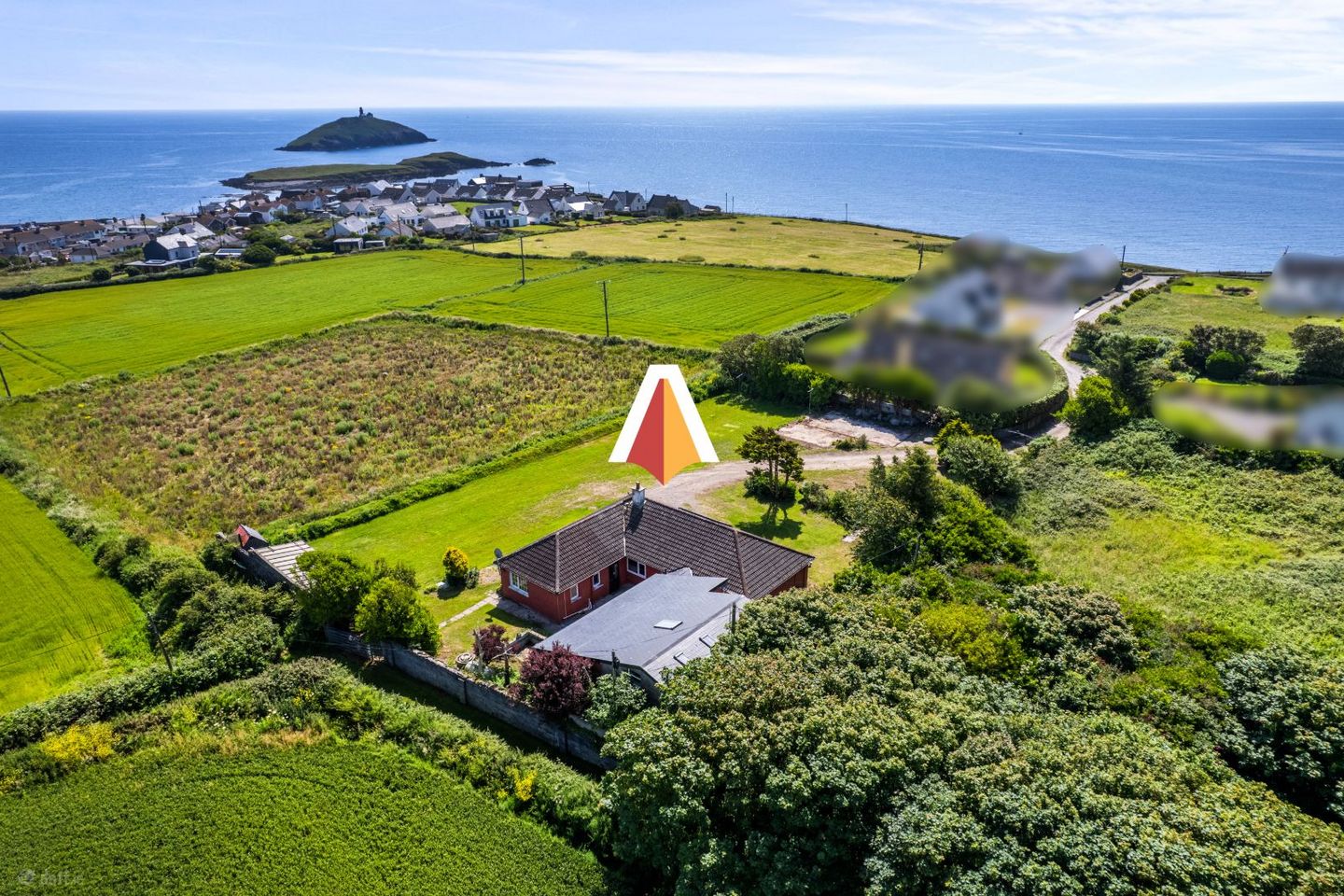 Cotton Rock, The Cliffs, Ballycotton, Ballycotton, Co. Cork, P25XT44 — photo 1