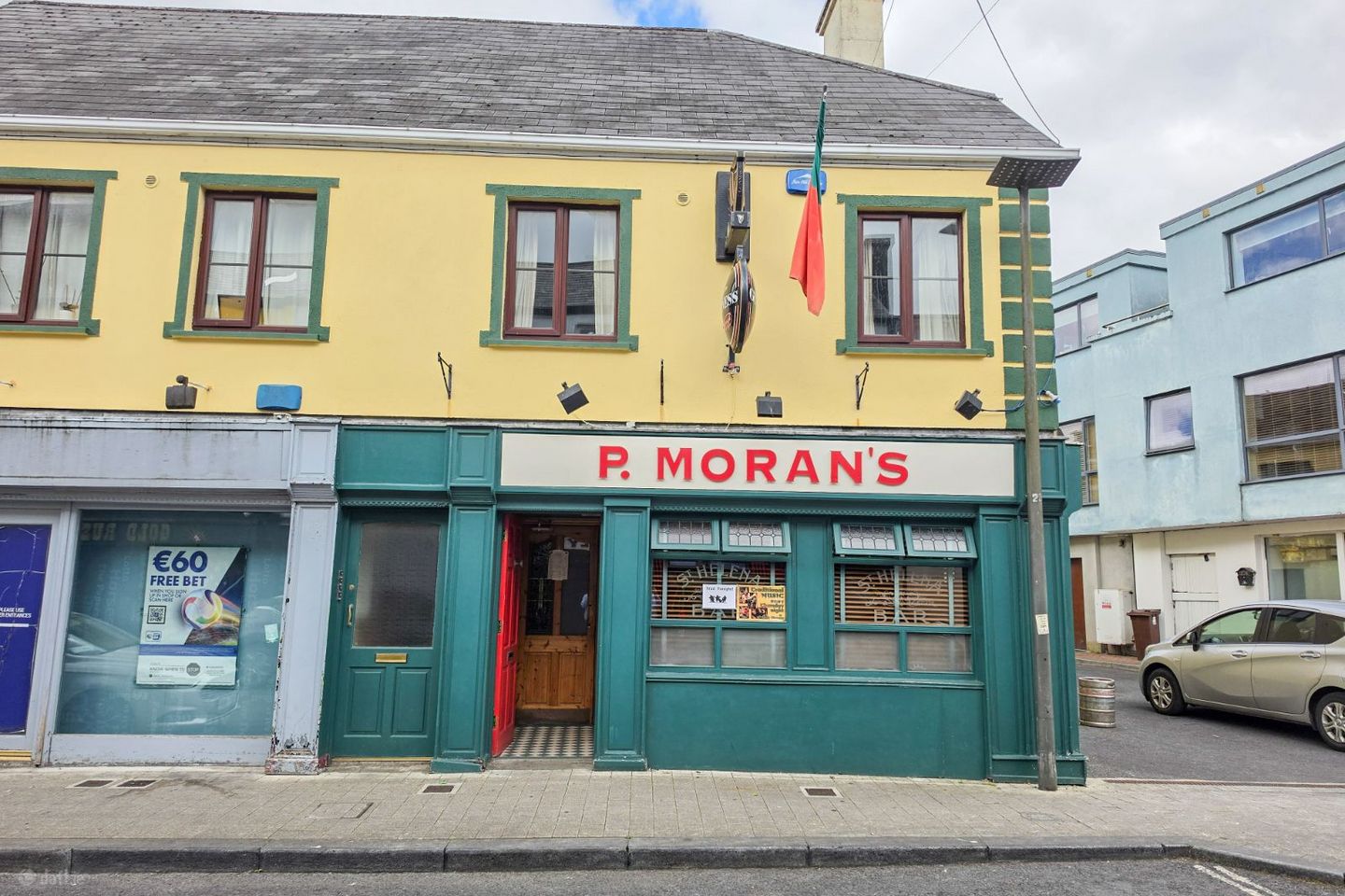 Paddy. Moran's, Rush Street, Castlebar, Co. Mayo, F23W564 — photo 1