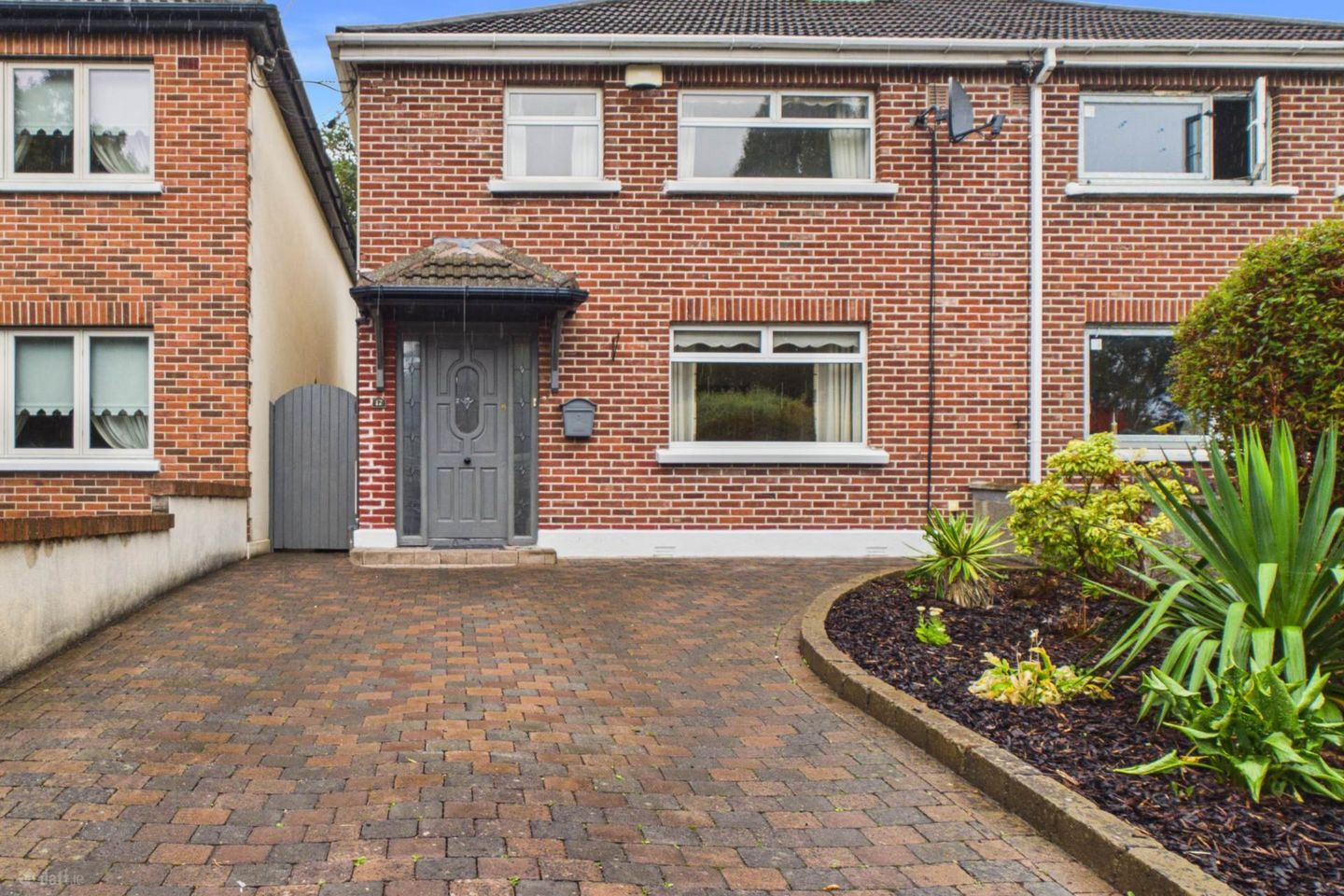 12 Oakley Park, Clontarf, Dublin 3, Co. Dublin, D03X744 — photo 1