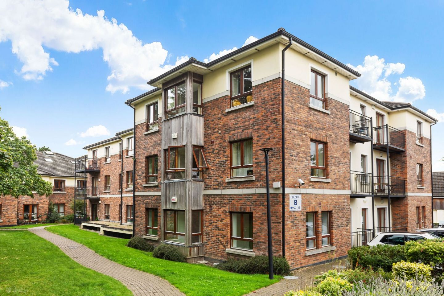 Apartment 30, Block B, Altamont Hall, Stoney Road, Dundrum, Dublin 14, D14CK88 — photo 1