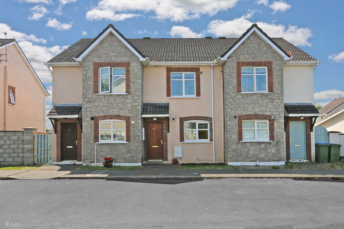 26 Dun na Ri, Shannon, Clare, V14KH58 — photo 1