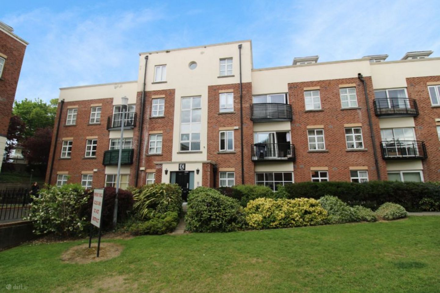 70 Bow Bridge Place, Block D1, Irwan Street, Kilmainham, Dublin 8, D08H367 — photo 1