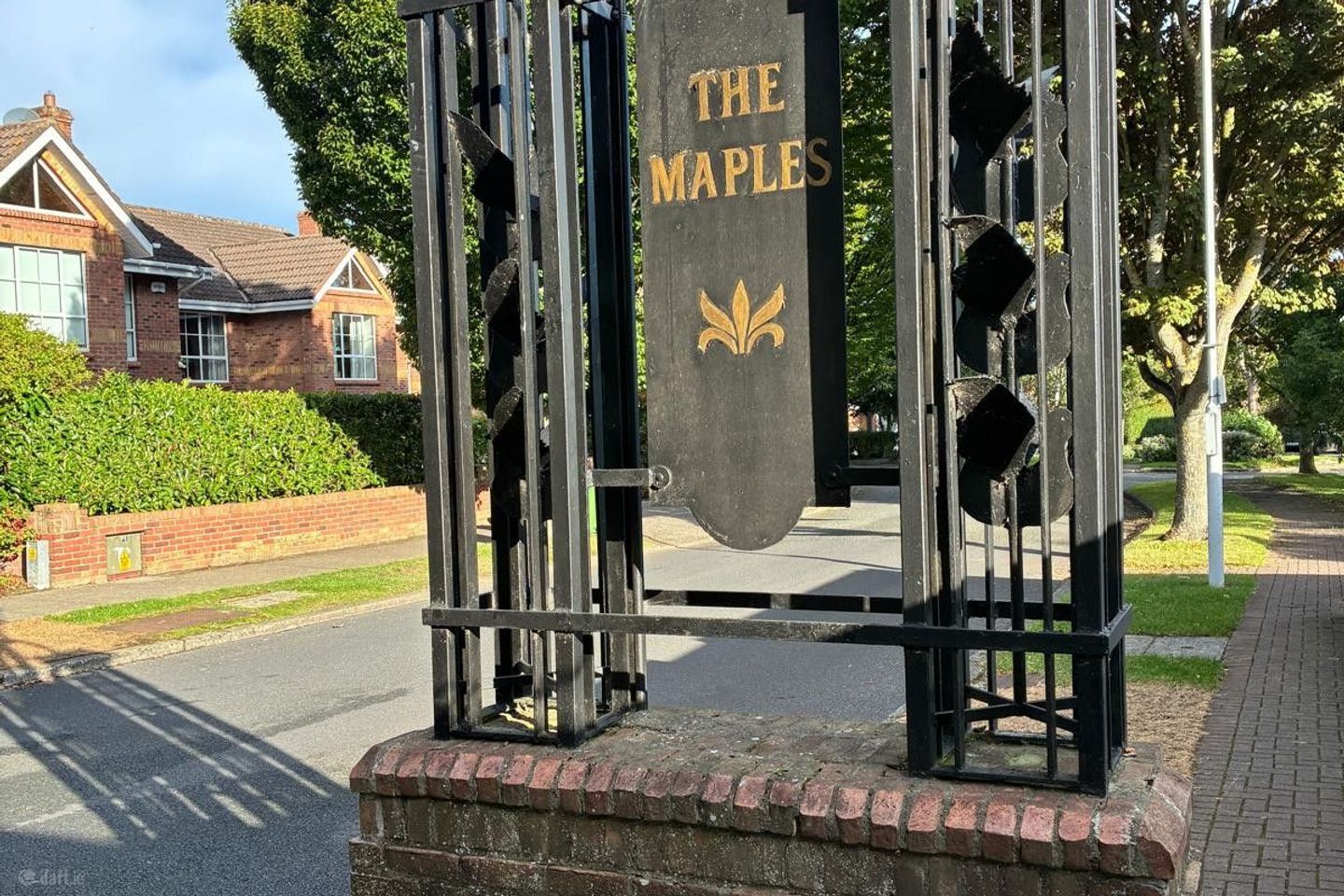  the Maples, Orchard Square, Clonskeagh, Dublin 14 — photo 1